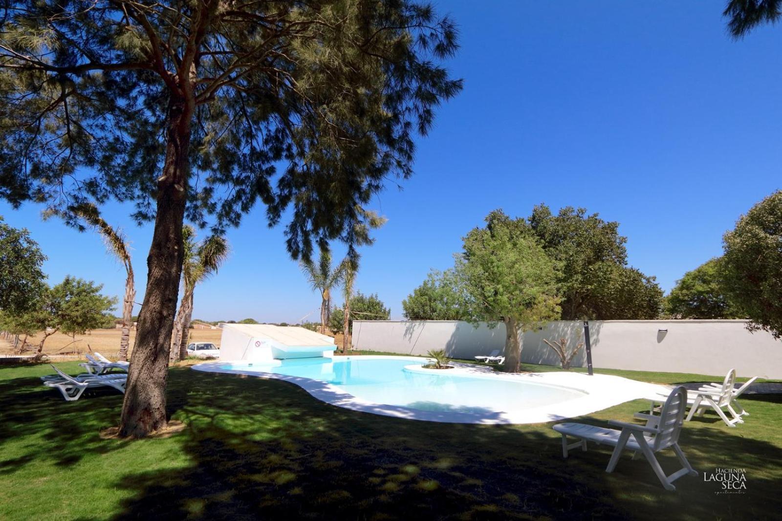 Hacienda Laguna Seca - Apart. Lavanda Chiclana de la Frontera Eksteriør bilde