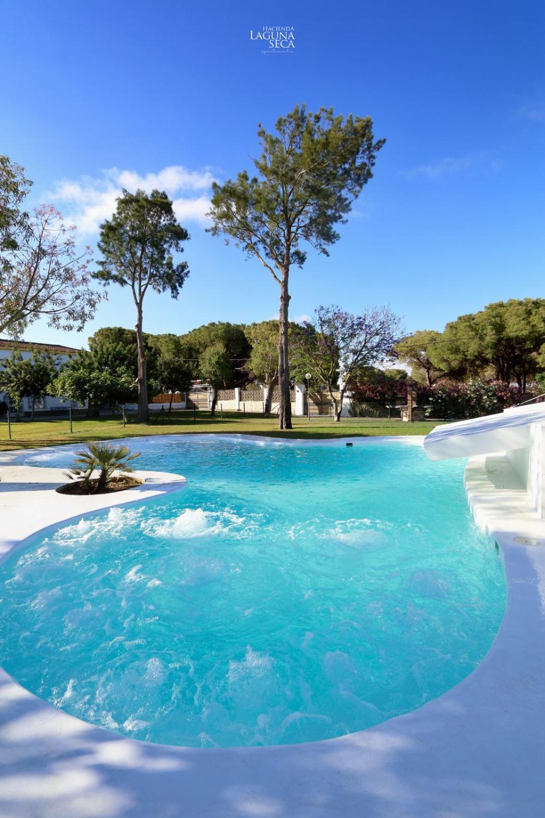 Hacienda Laguna Seca - Apart. Lavanda Chiclana de la Frontera Eksteriør bilde