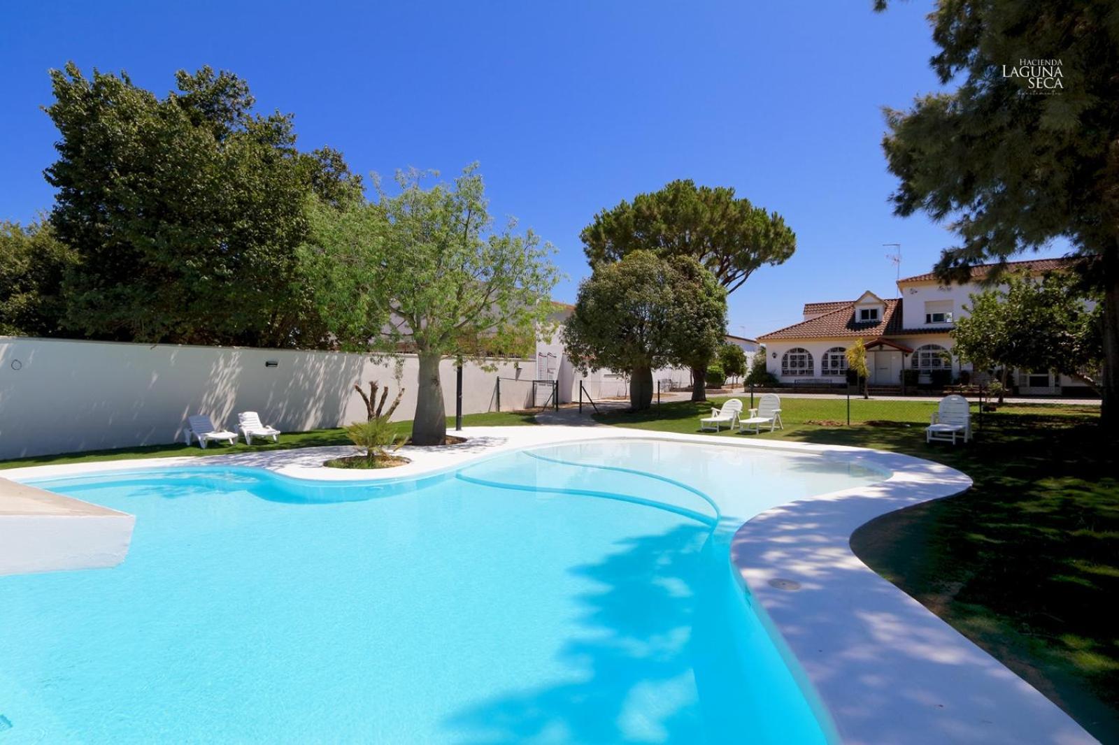 Hacienda Laguna Seca - Apart. Lavanda Chiclana de la Frontera Eksteriør bilde